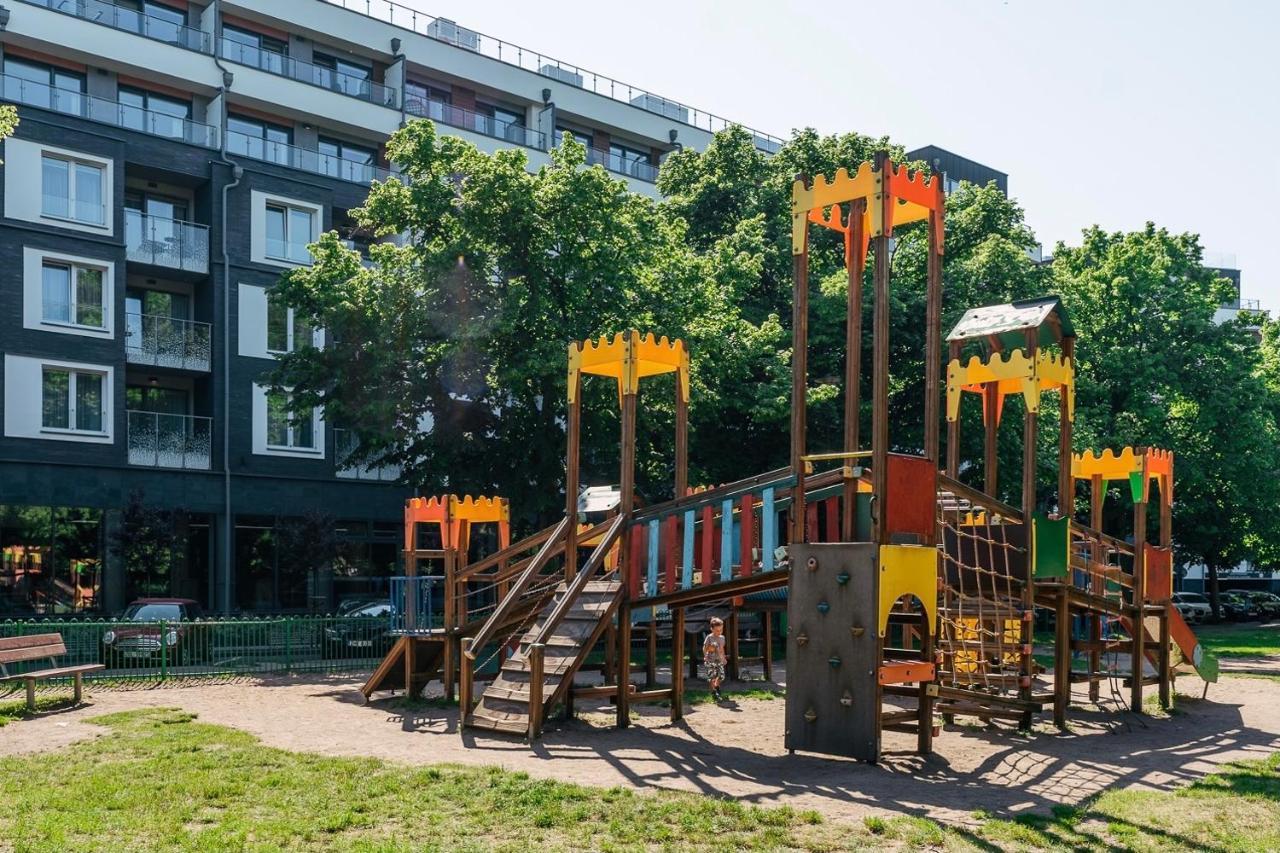 Chilliapartamenty - Nadmorskie Tarasy - Morski Z Dostepem Do Basenu Kolobrzeg Exterior photo